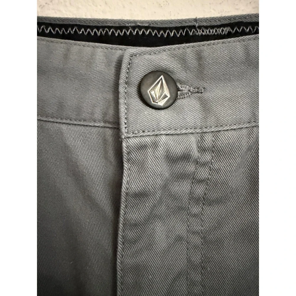 Volcom Mens Chino‎ Shorts Grey Size 29 Cotton Blend Skate Surf 10